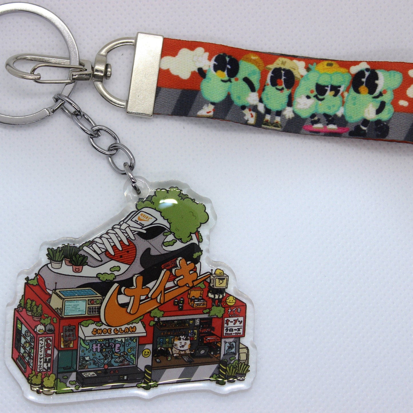 Naiki Keychain w/ Lanyard